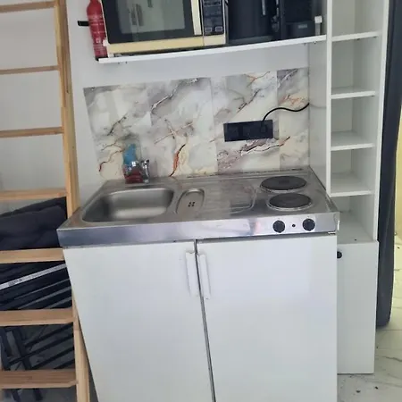 Business-apartment 24h Check-in 3km To A5 Highway Appartement *